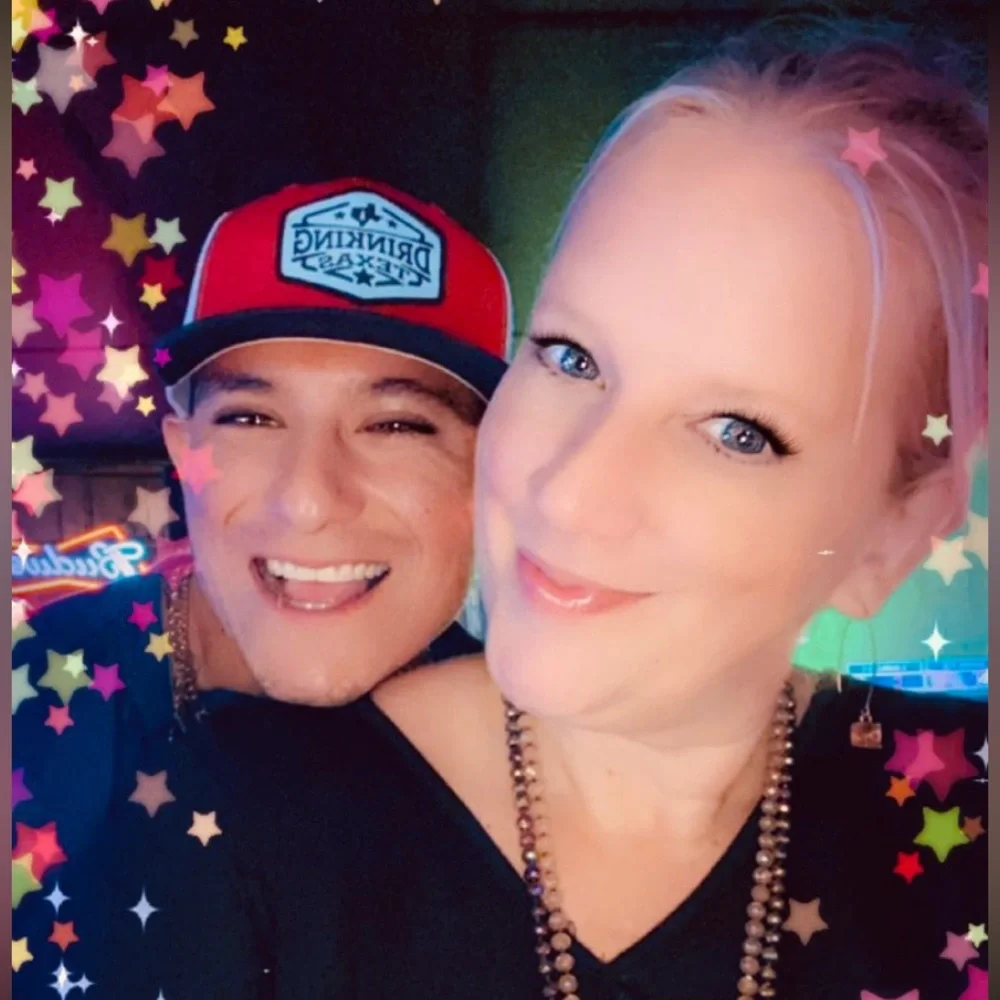 Shannon (And Maybe Felipe) Is Live Share Show!! - Picture 3 of 7